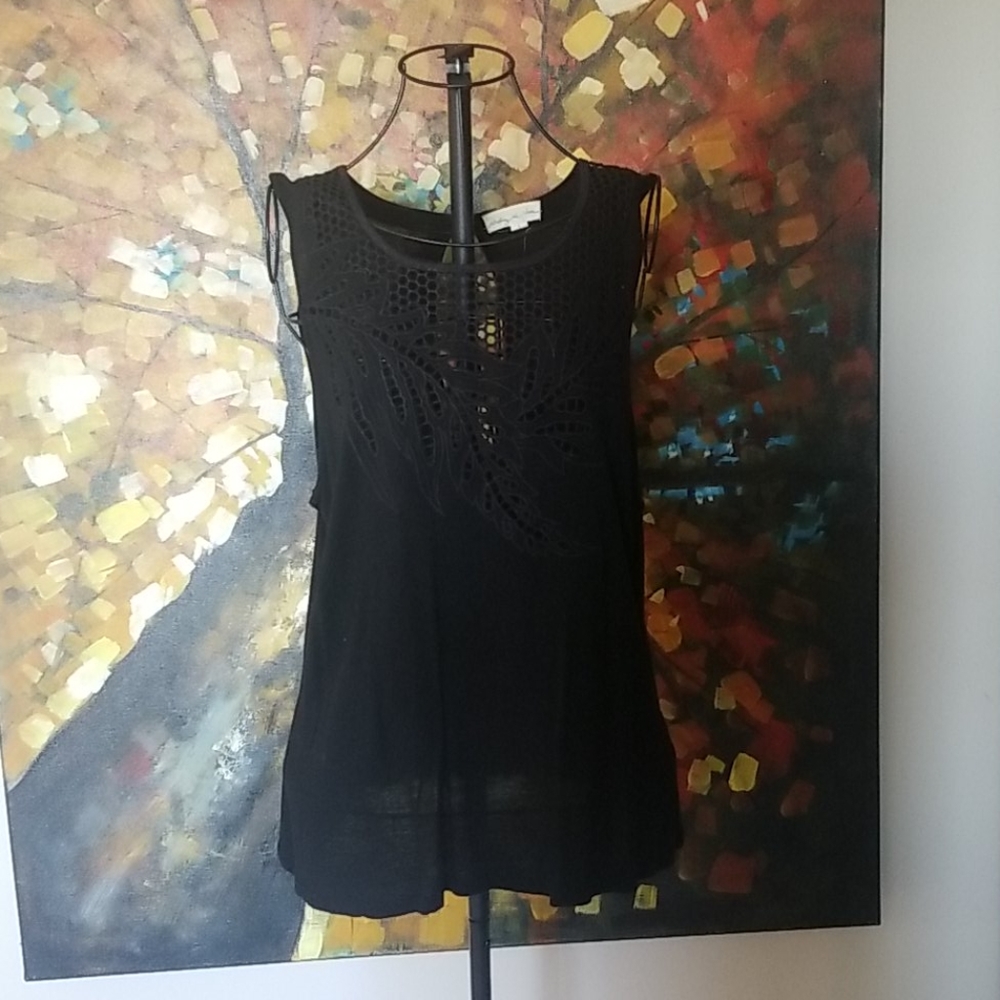 Cut out tank top